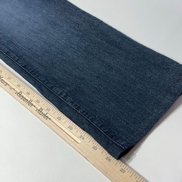 NYDJ Made in USA Bootcut Cropped Dark Wash Jeans Lift Tuck Women's Size 4 (J4) - Picture 8 of 9